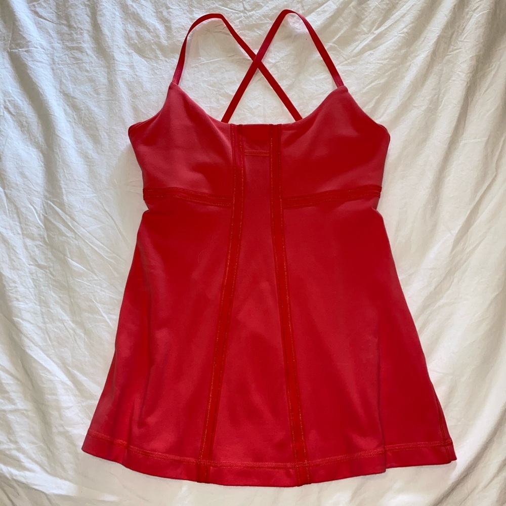 New Lululemon Tank w Built In Bra
